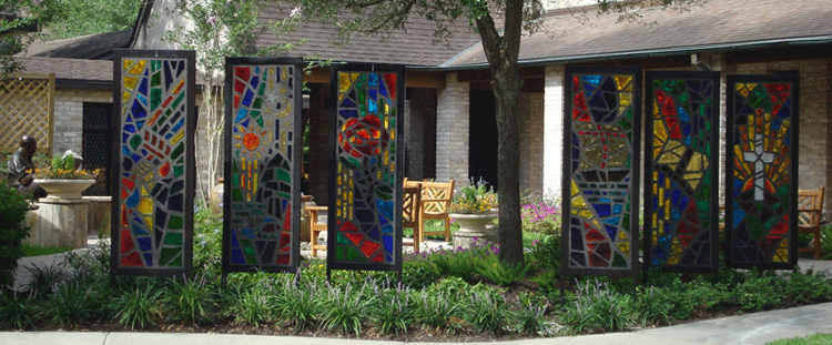 Memorial Drive First United Methodist 
      Church Custom Faceted by Freebird Glass, located in Houston, Texas